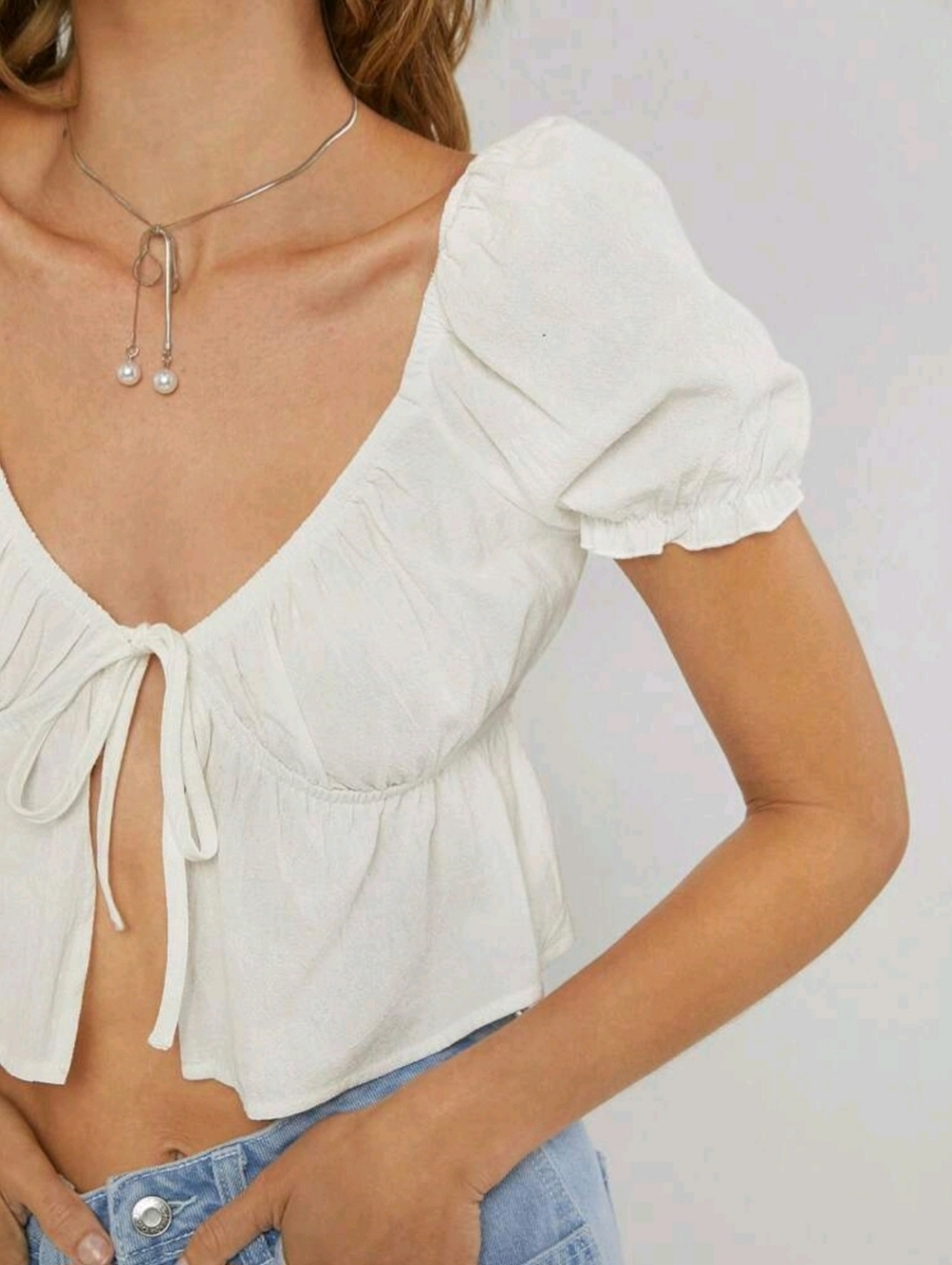 *NWOT* SHEIN Women's Large White Tie-Front Crop Top
